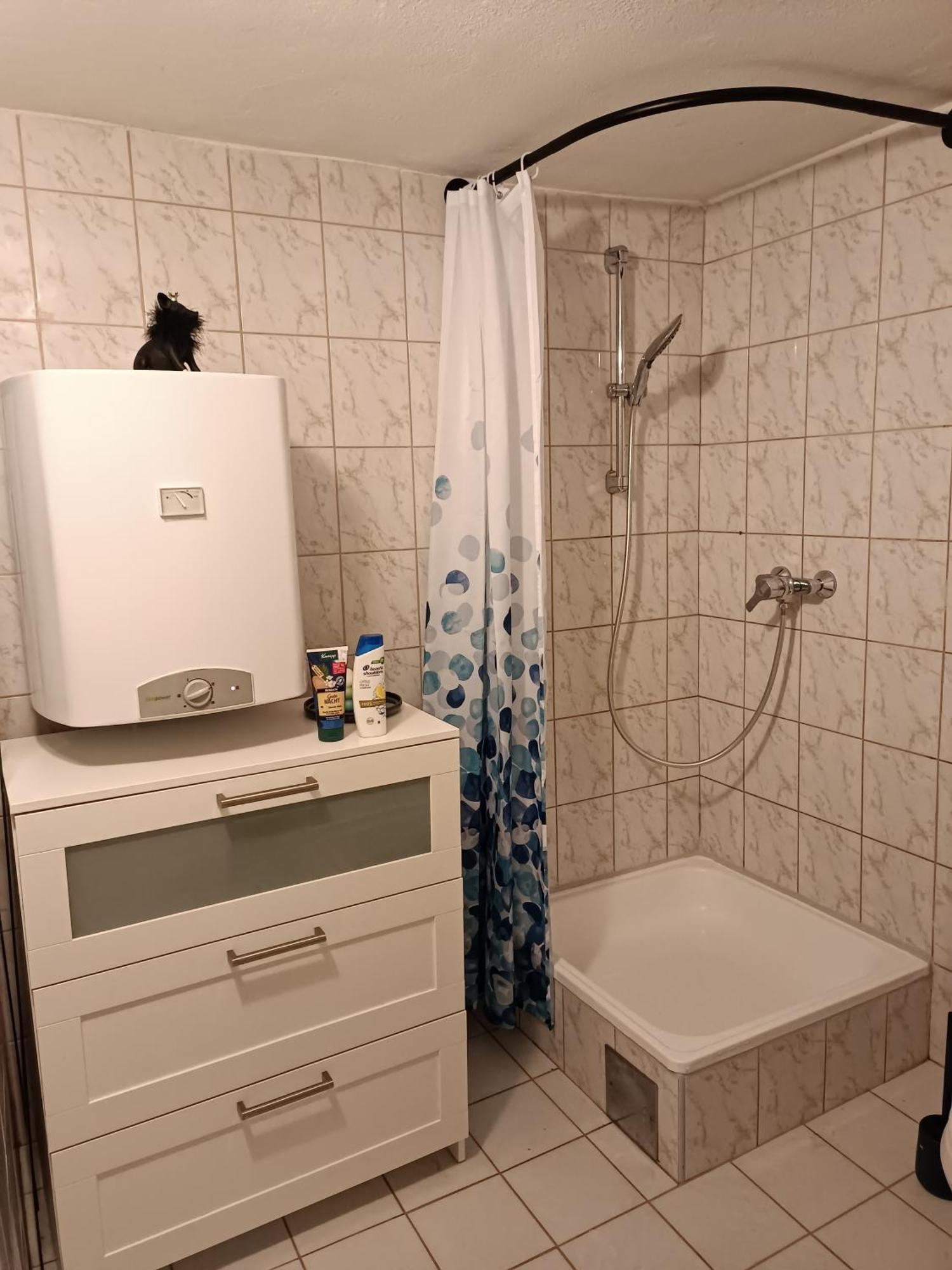 A Place To Be - Ruhelage Mit Gratis Parkplatz Appartamento Graz
